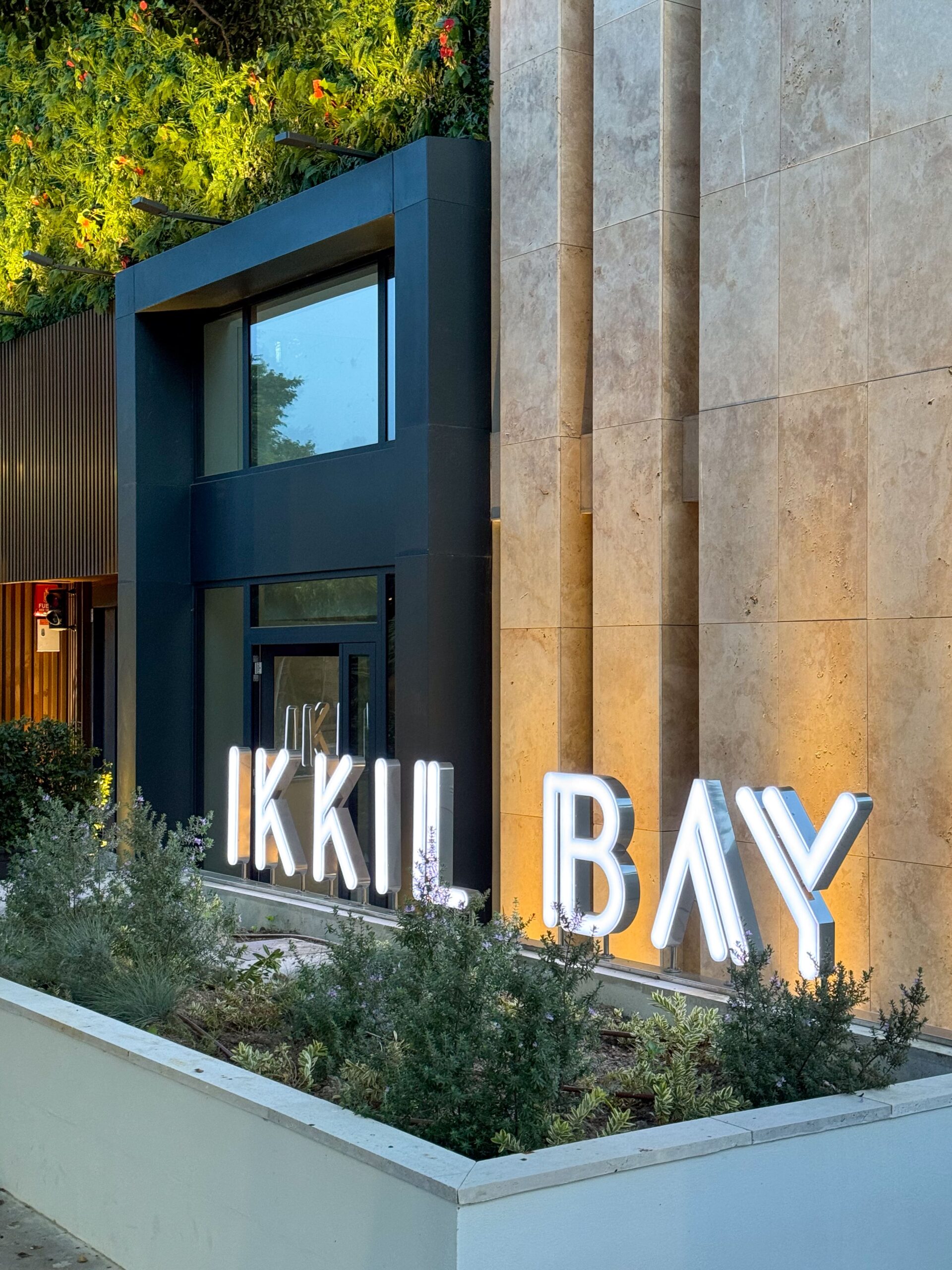 Ikkil Bay
